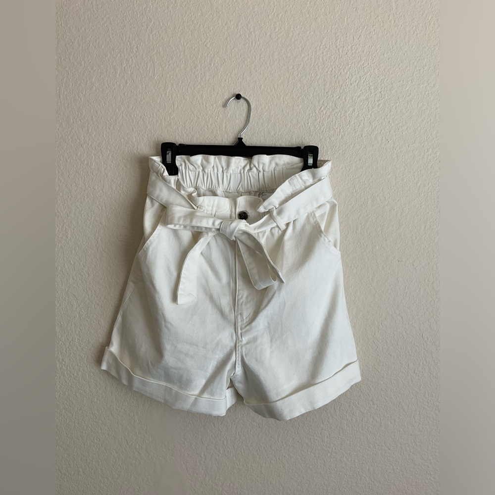 H&M White Paper bag shorts